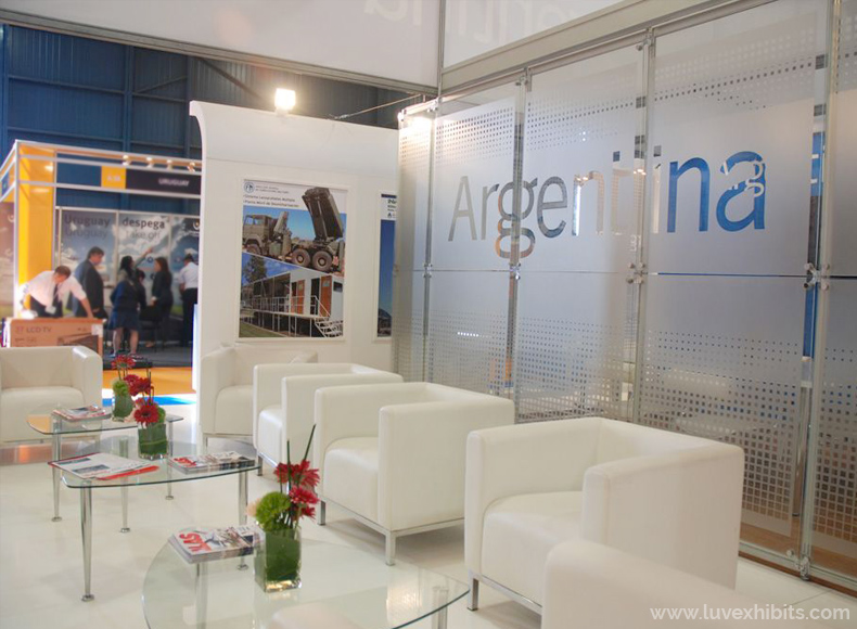 booth-Argentina-FIDAE2014-02
