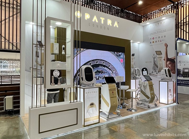 Stand-Opatra-AMWCAmericas2023-4