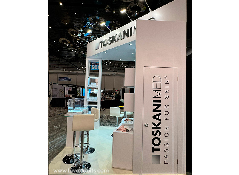 Stand-ToskaniMed-AMWC-Miami2024-1